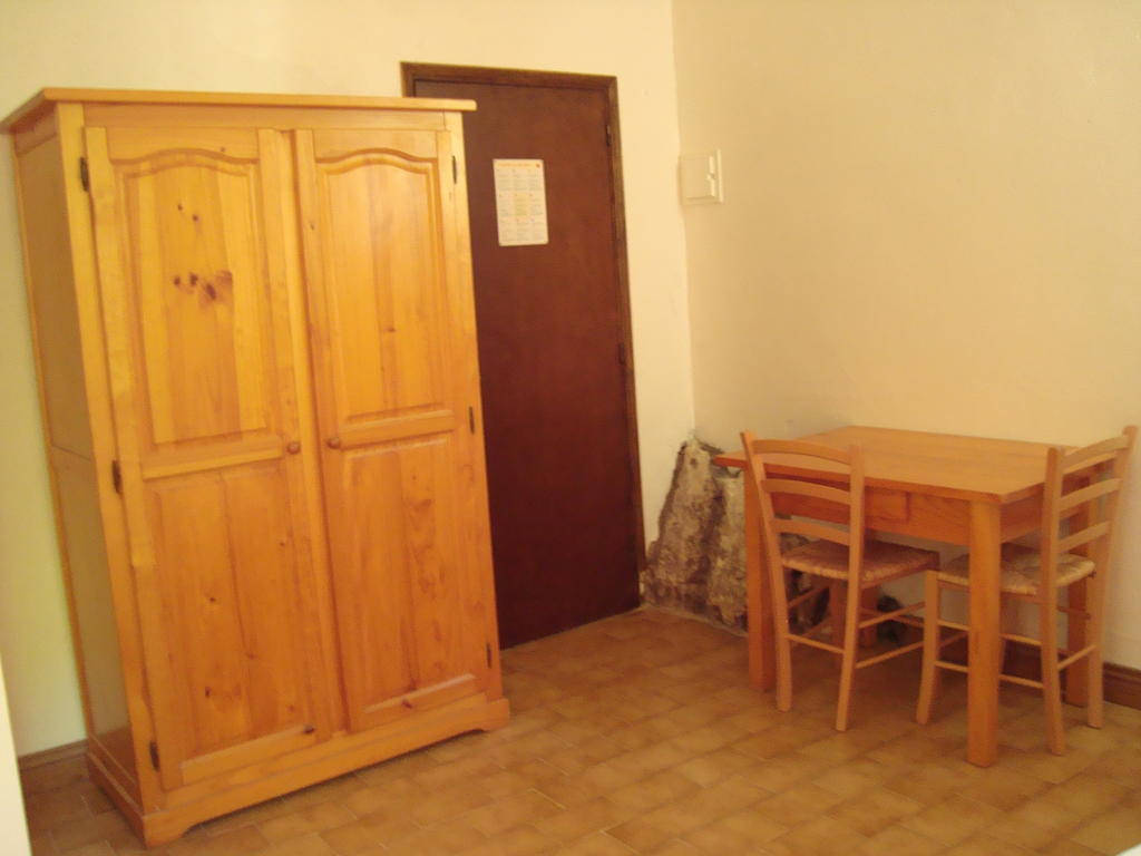 Auberge Des Seguins Buoux Kültér fotó
