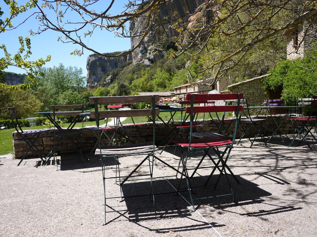 Auberge Des Seguins Buoux Kültér fotó